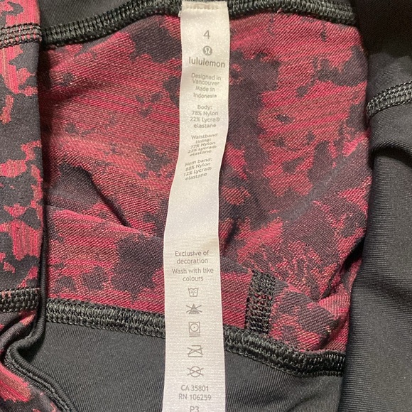 Lululemon Rebel Runner Mid-Rise Crop leggings, size 4 color Black/Burgundy - Picture 12 of 13